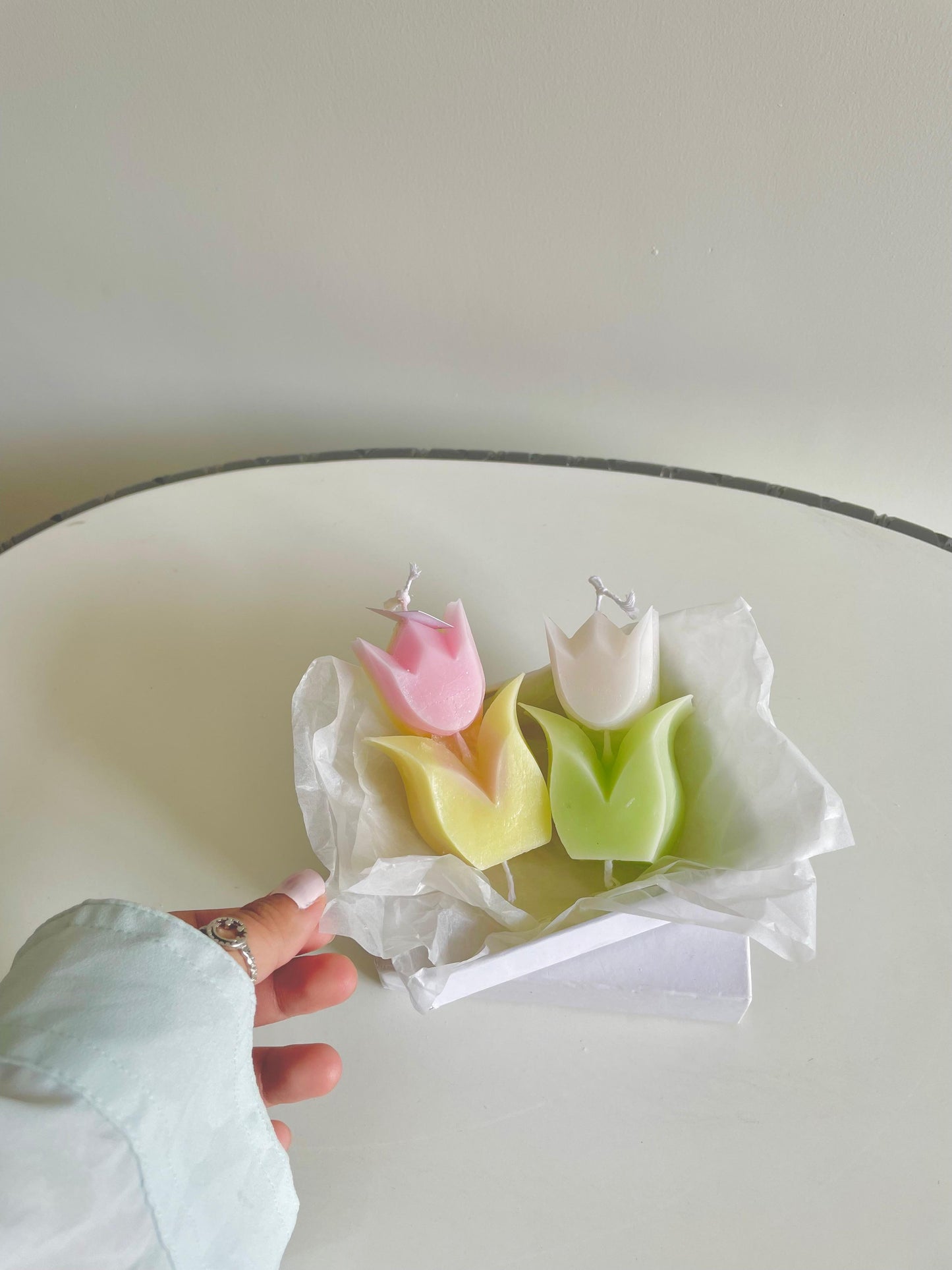 Tulip Candle