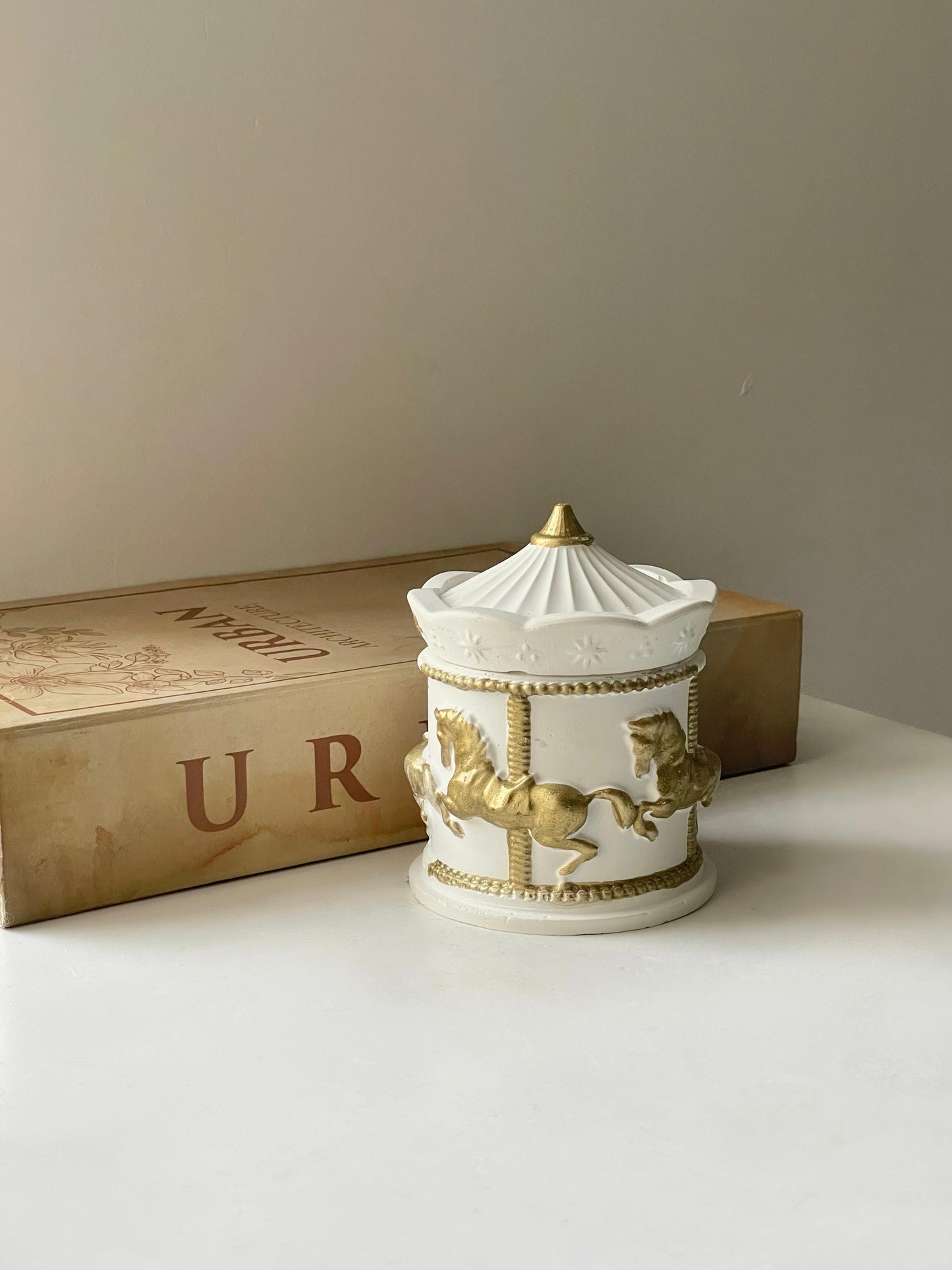 Carousel Candle